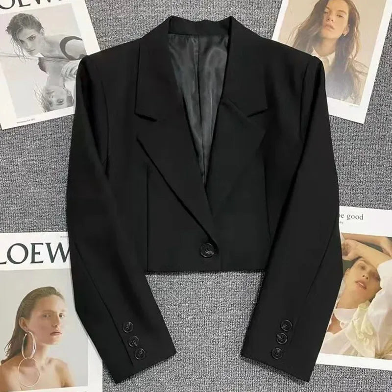 Blazers Woman Trend