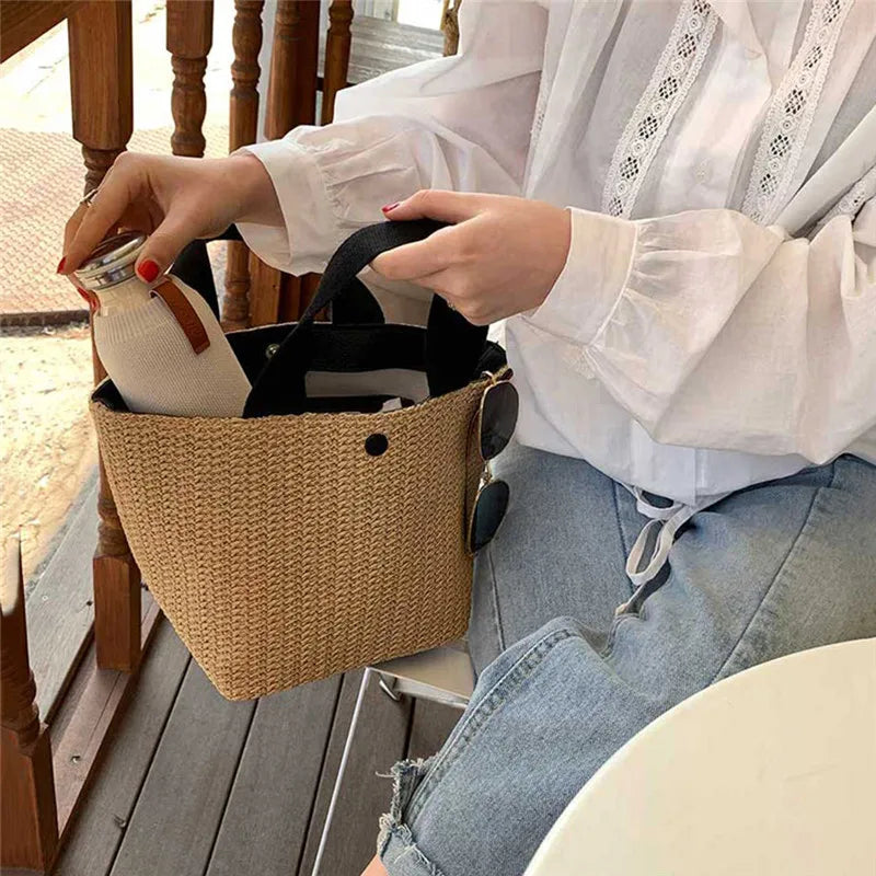sac en paille tressée